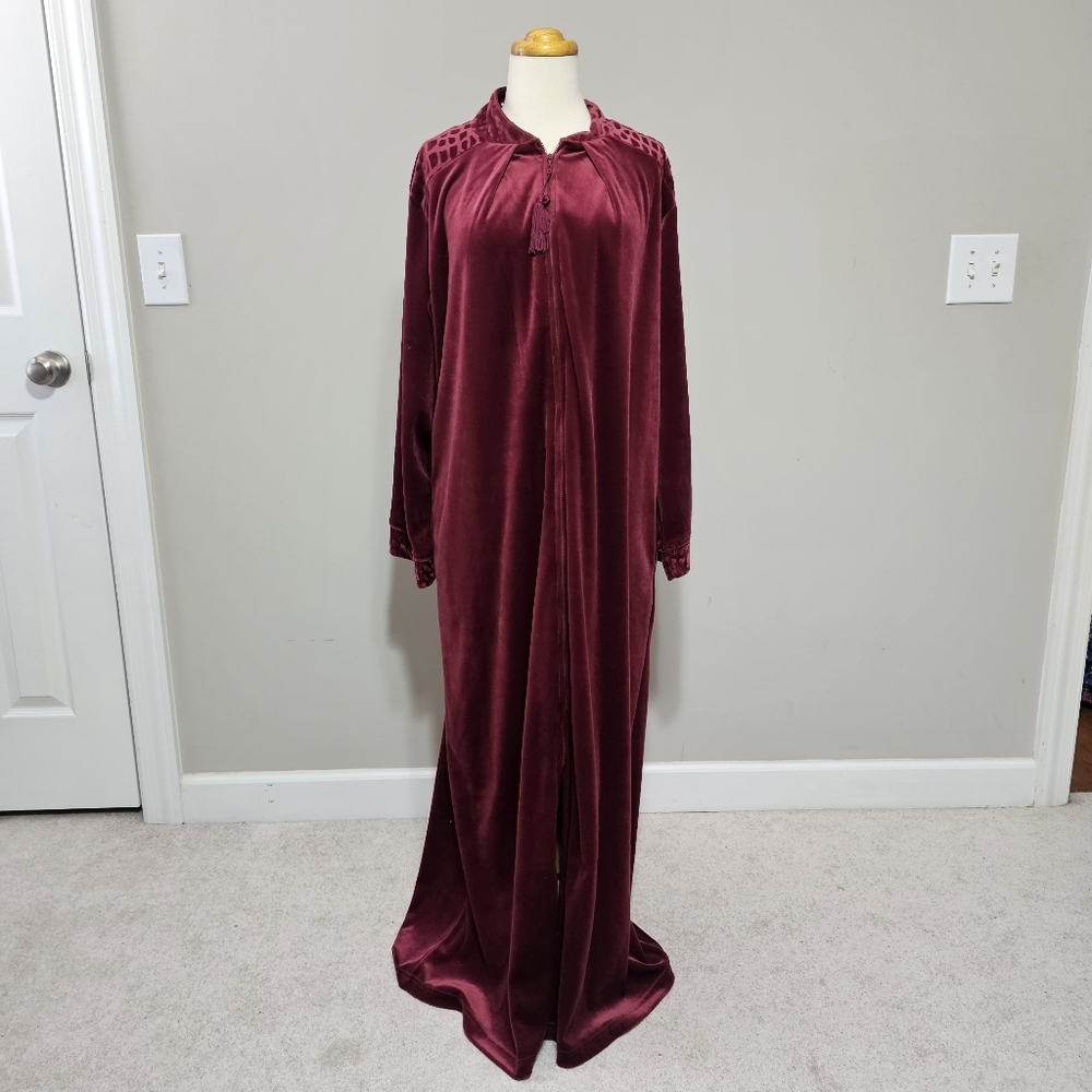 Vintage Judith Hart Burgundy Velvet Maxi Robe S
